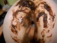 [ Poop Sex ] Nasty slut gets the shit scooped from her hole and spread on her cheeks